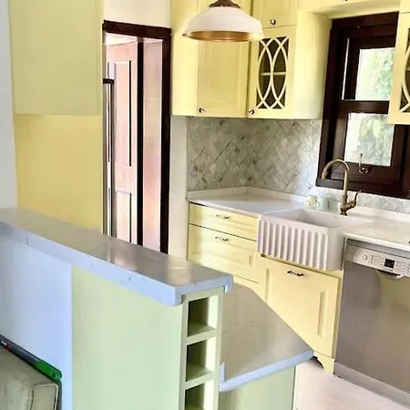Beautiful Akyaka With Views And Location Next To The River Ula